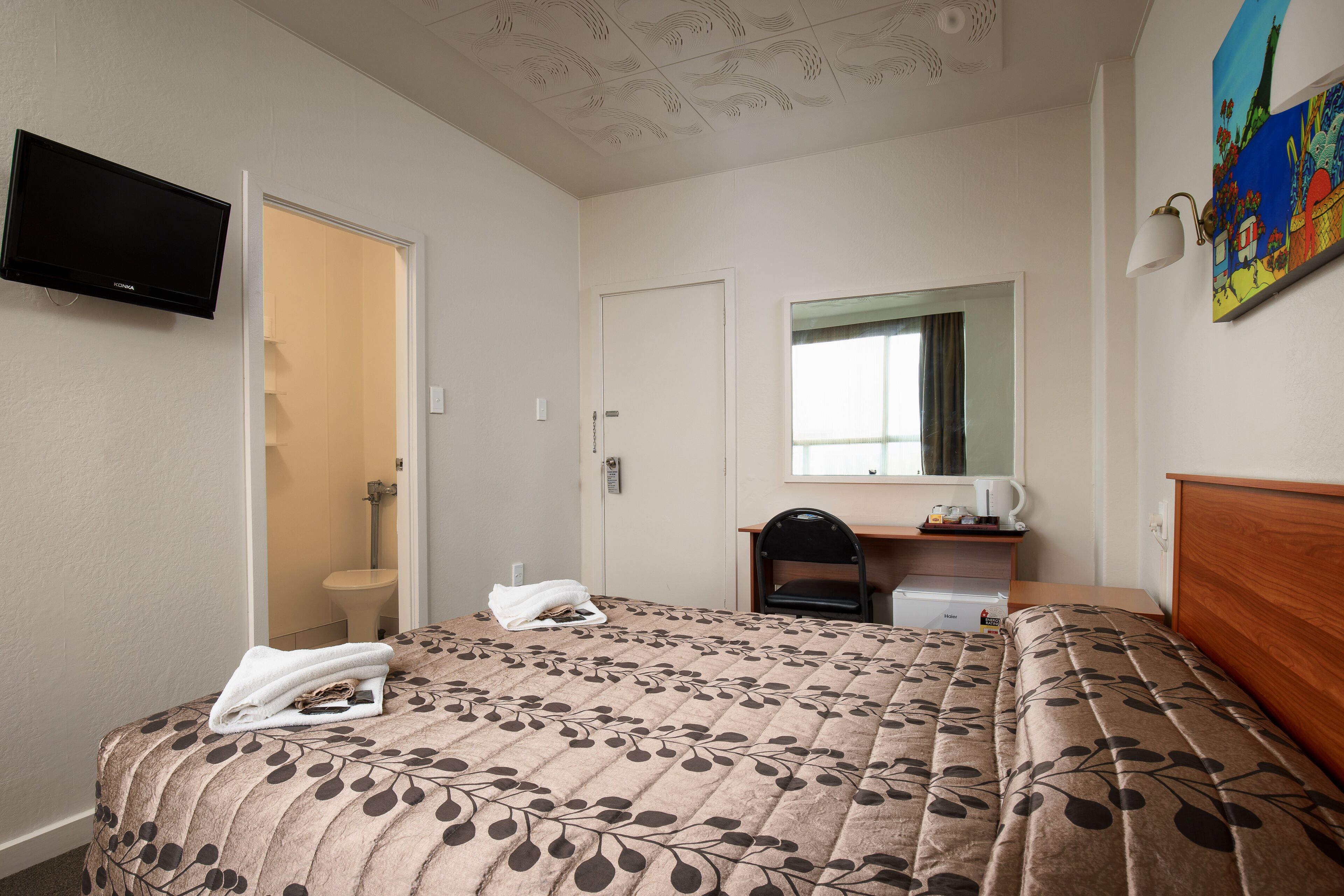 Photo - Kiwi International Hotel