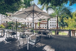 4 Restaurants, Frühstück, Mittagessen, Abendessen, internationale Küche