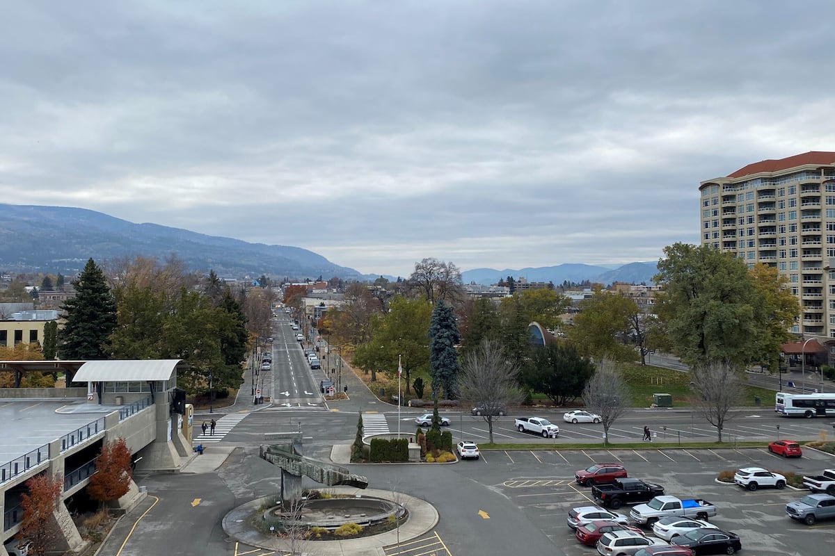 Chambre, 2 grands lits, vue sur la ville (Main Building) | Vue de la chambre