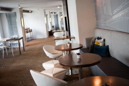 Toronto Marriott City Centre Hotel - Image 18