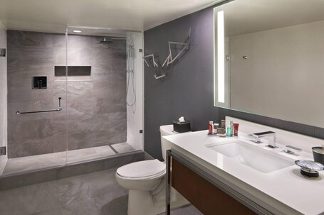 Toronto Marriott City Centre Hotel - Image 22