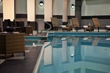 Toronto Marriott City Centre Hotel - Image 2
