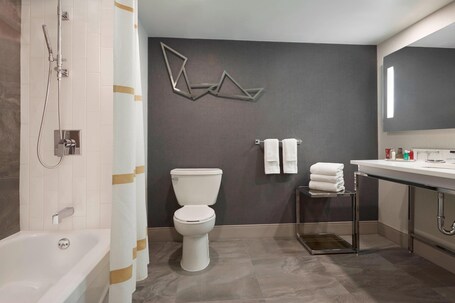 Toronto Marriott City Centre Hotel - Image 48