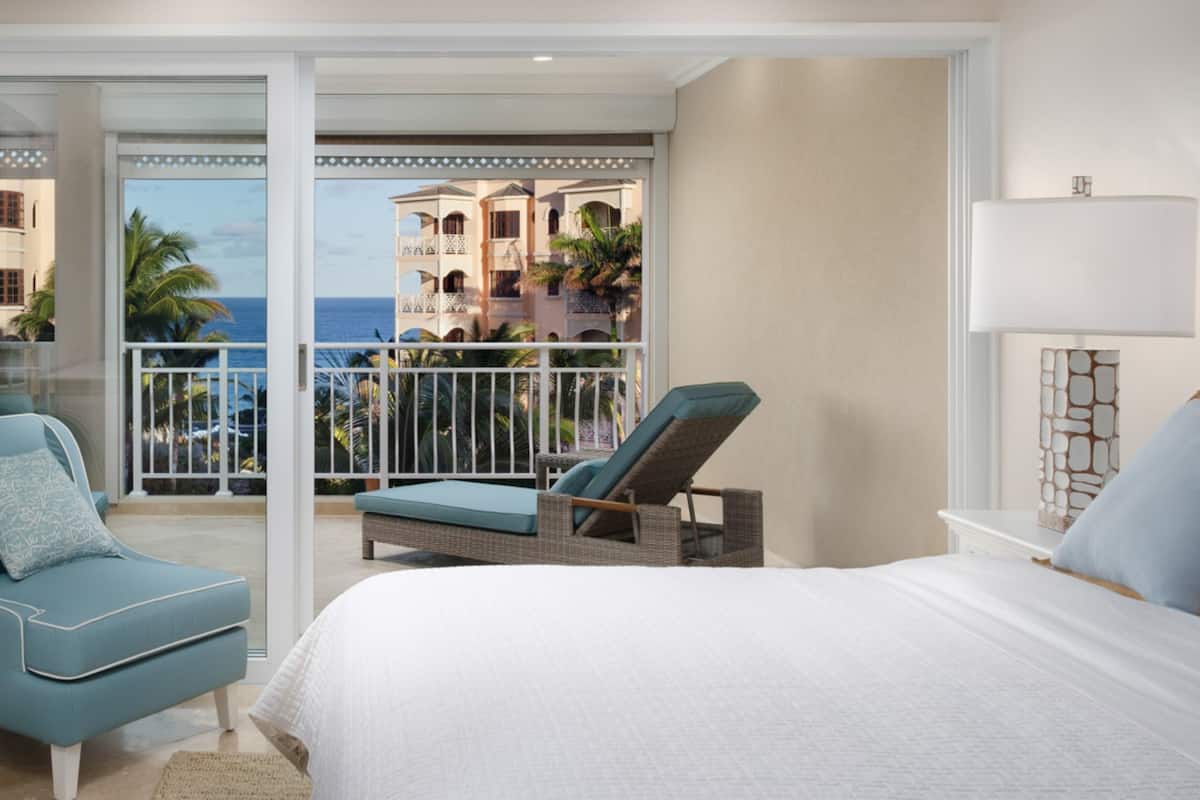 in-room safe, desk, iron/ironing board, free wifi