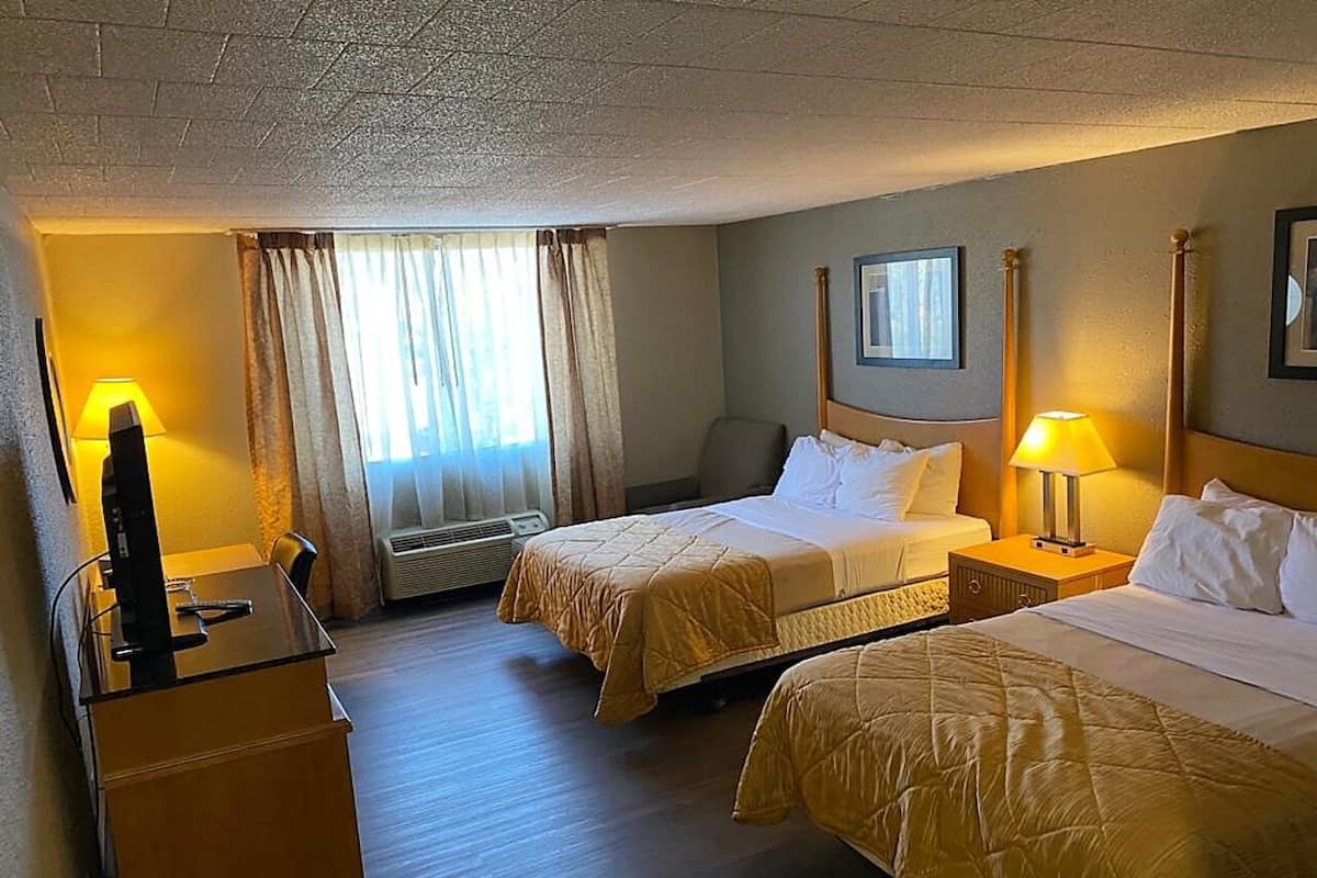 Pillow-top beds, individually furnished, desk, laptop workspace