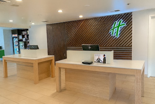 Holiday Inn Portland- I-5 S (Wilsonville) by IHG