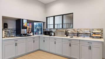 Free continental breakfast