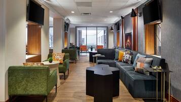 Breakfast, lunch and dinner served