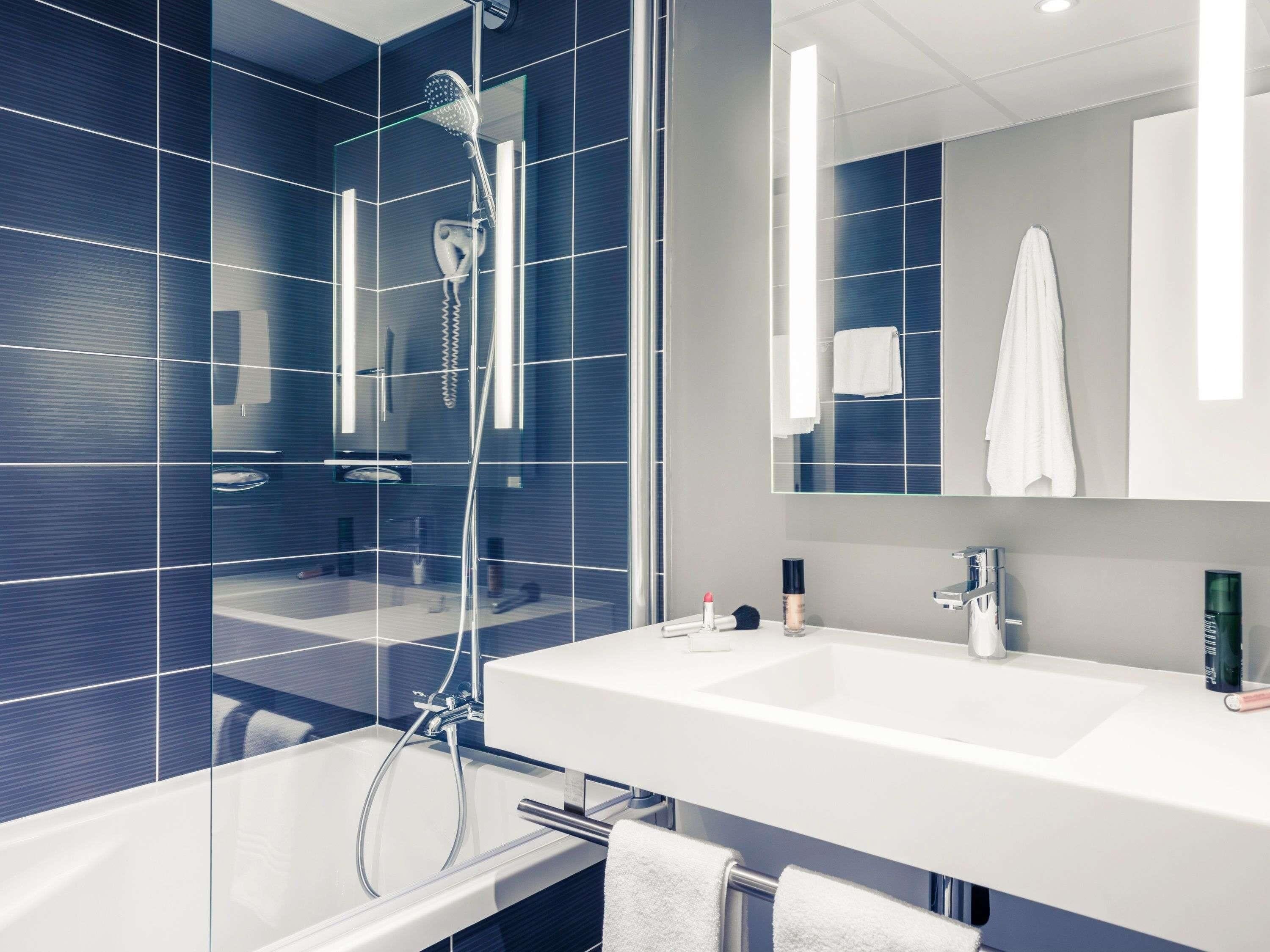 Privilege, Room, 1 Double Bed with Sofa bed | Premium bedding, minibar, in-room safe, desk