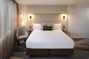 Executive Suite, 1 King Bed | In-room safe, desk, iron/ironing board, free WiFi - Novotel Sydney Parramatta (Parramatta)