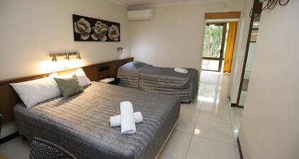 Miners Lodge Motor Inn