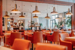 Se sirven desayunos, almuerzos y cenas