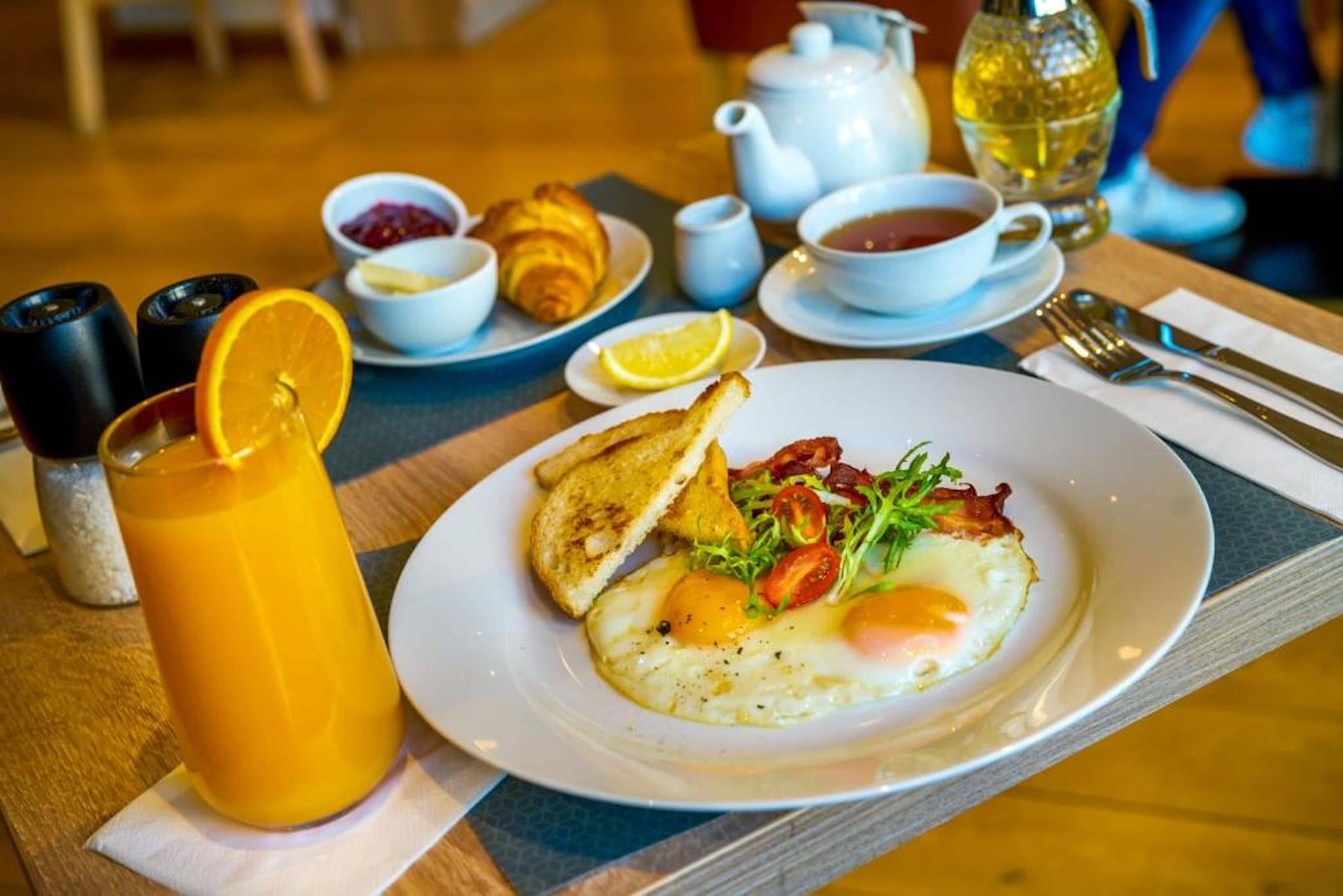 Desayuno buffet todos los días (con cargo)