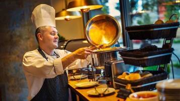 Breakfast, lunch and dinner served