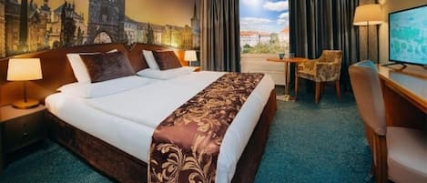 Standard Double or Twin Room | Hypo-allergenic bedding available, minibar, in-room safe, soundproofing