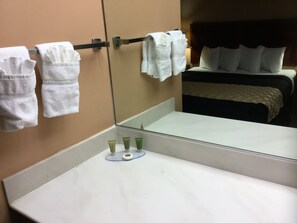 Combined shower/bathtub, free toiletries, towels, soap - GT Hotels Inn & Suites Extended Stay (Victorville)