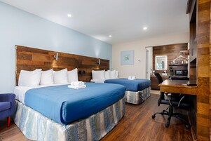 特色家居、办公桌、熨斗/熨衣板、免费 WiFi