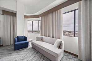 Suite, 1 King Bed | Living area - Hilton College Station & Conference Center (College Station)