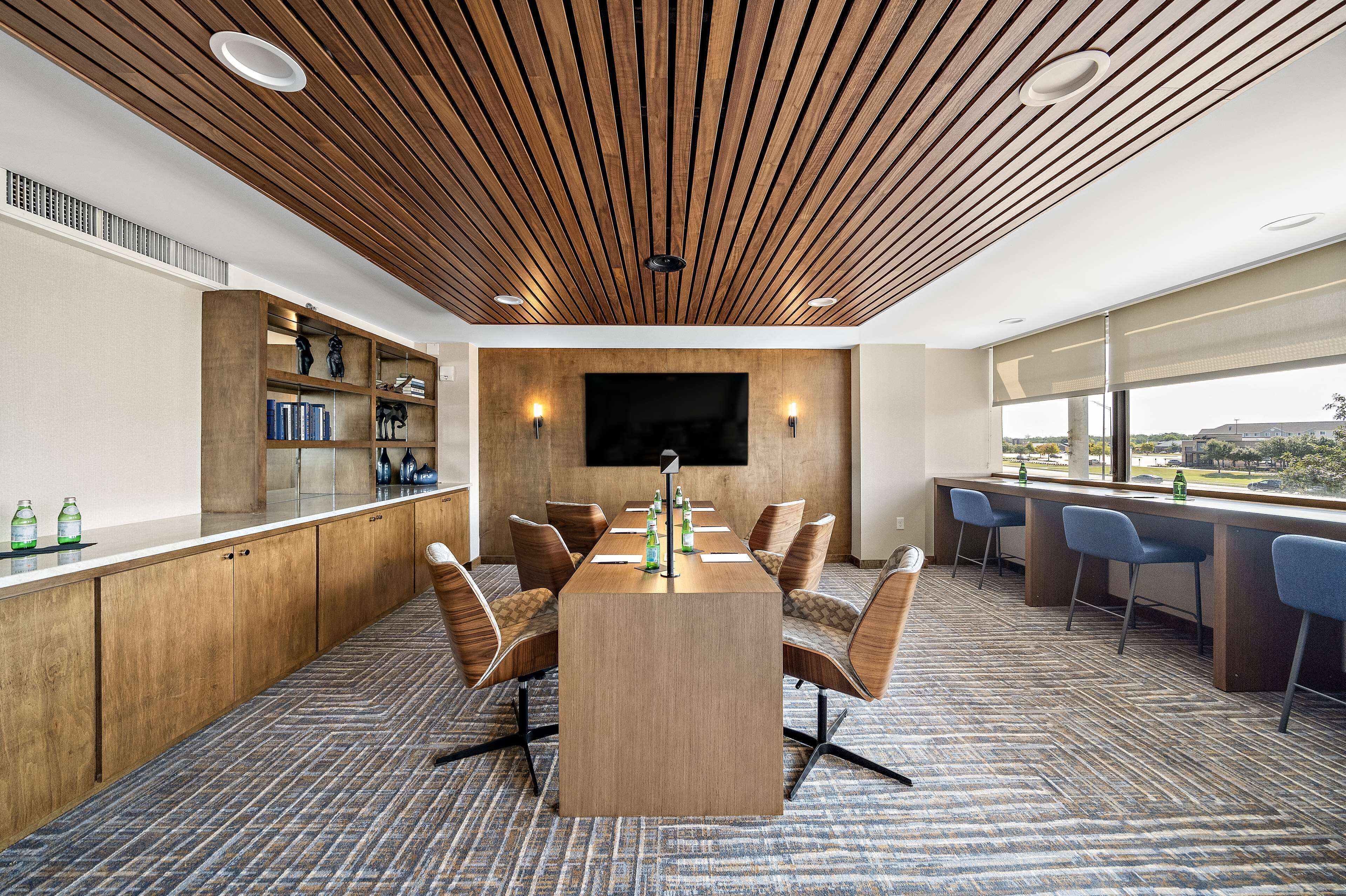 Meeting facility