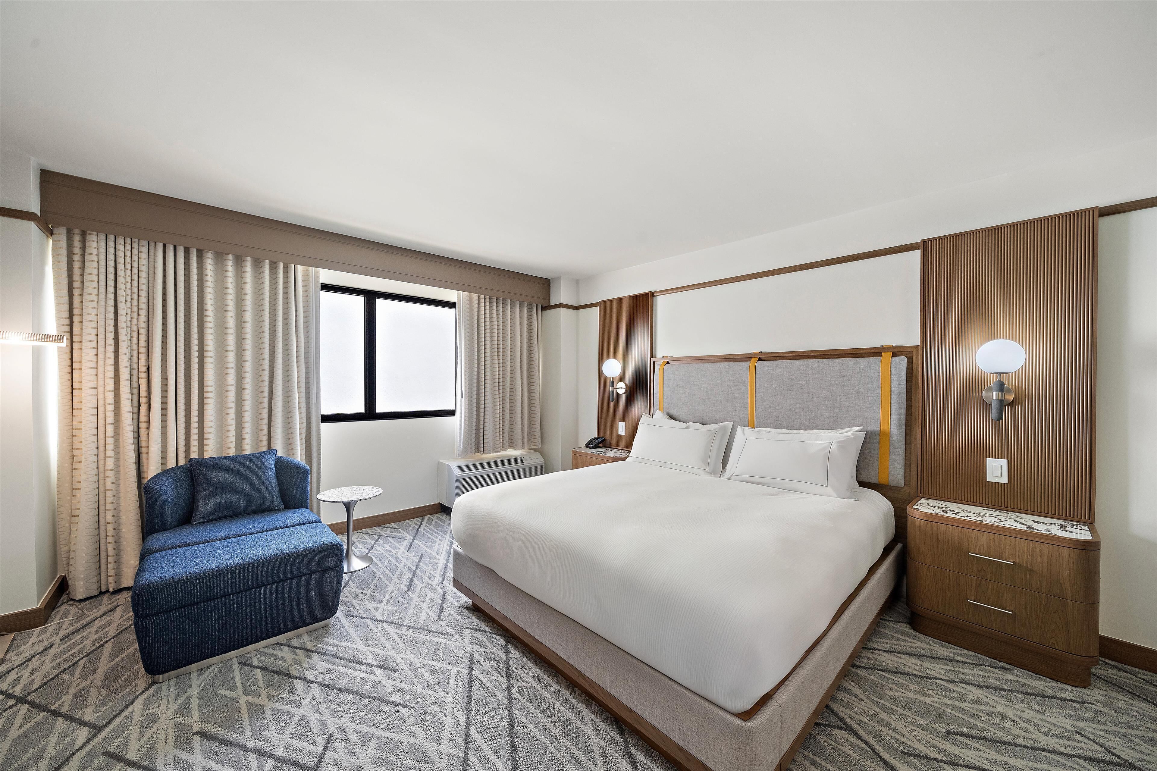 Egyptian cotton sheets, premium bedding, down duvets, pillow-top beds