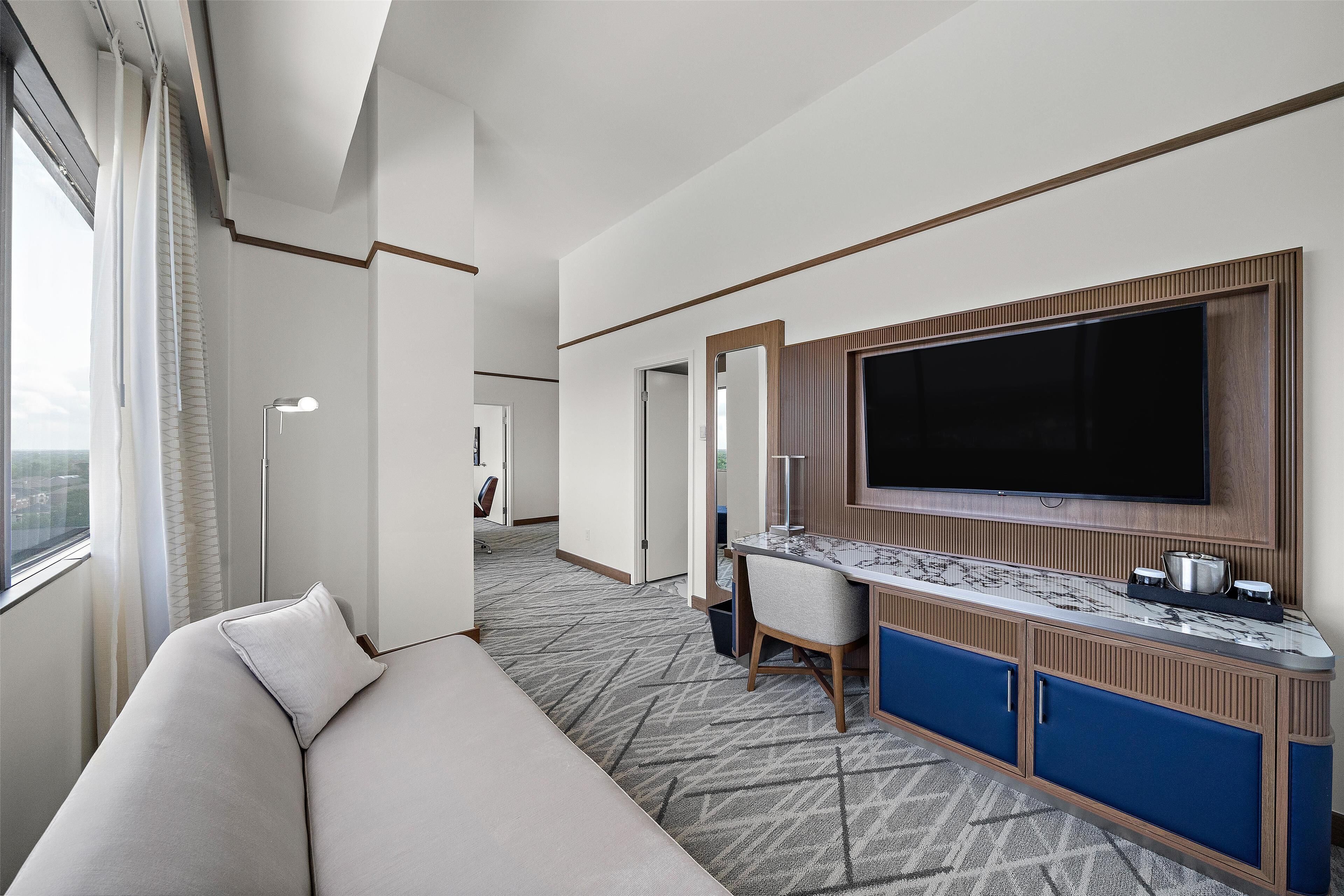 Hilton College Station & Conference Center Reviews, Deals & Photos