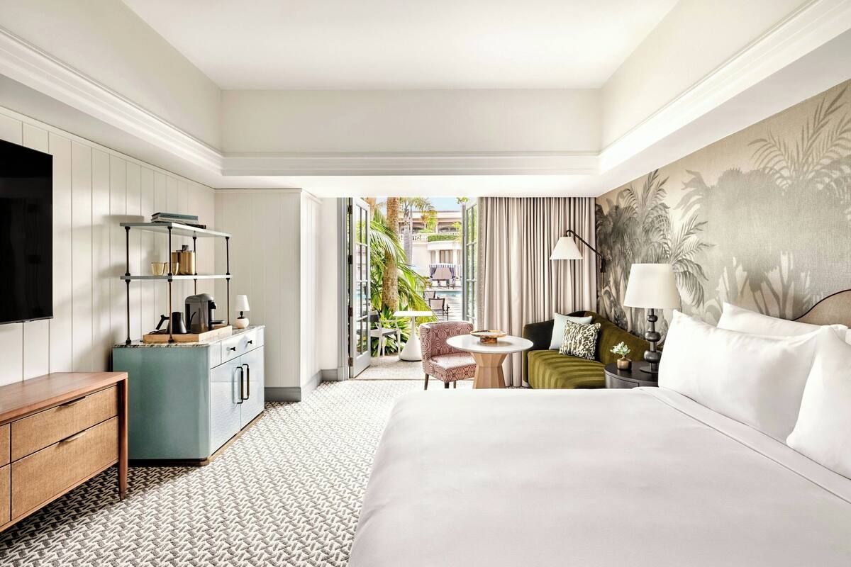 Room, 1 King Bed, Balcony, Resort View | Egyptian cotton sheets, premium bedding, pillowtop beds, in-room safe