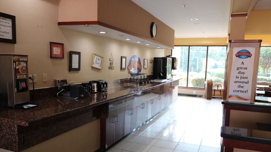 Baymont by Wyndham Columbia Northwest