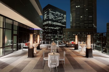 Hotel Exterior at The Royal Sonesta Chicago Downtown