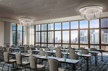 Meeting space at The Royal Sonesta Chicago Downtown