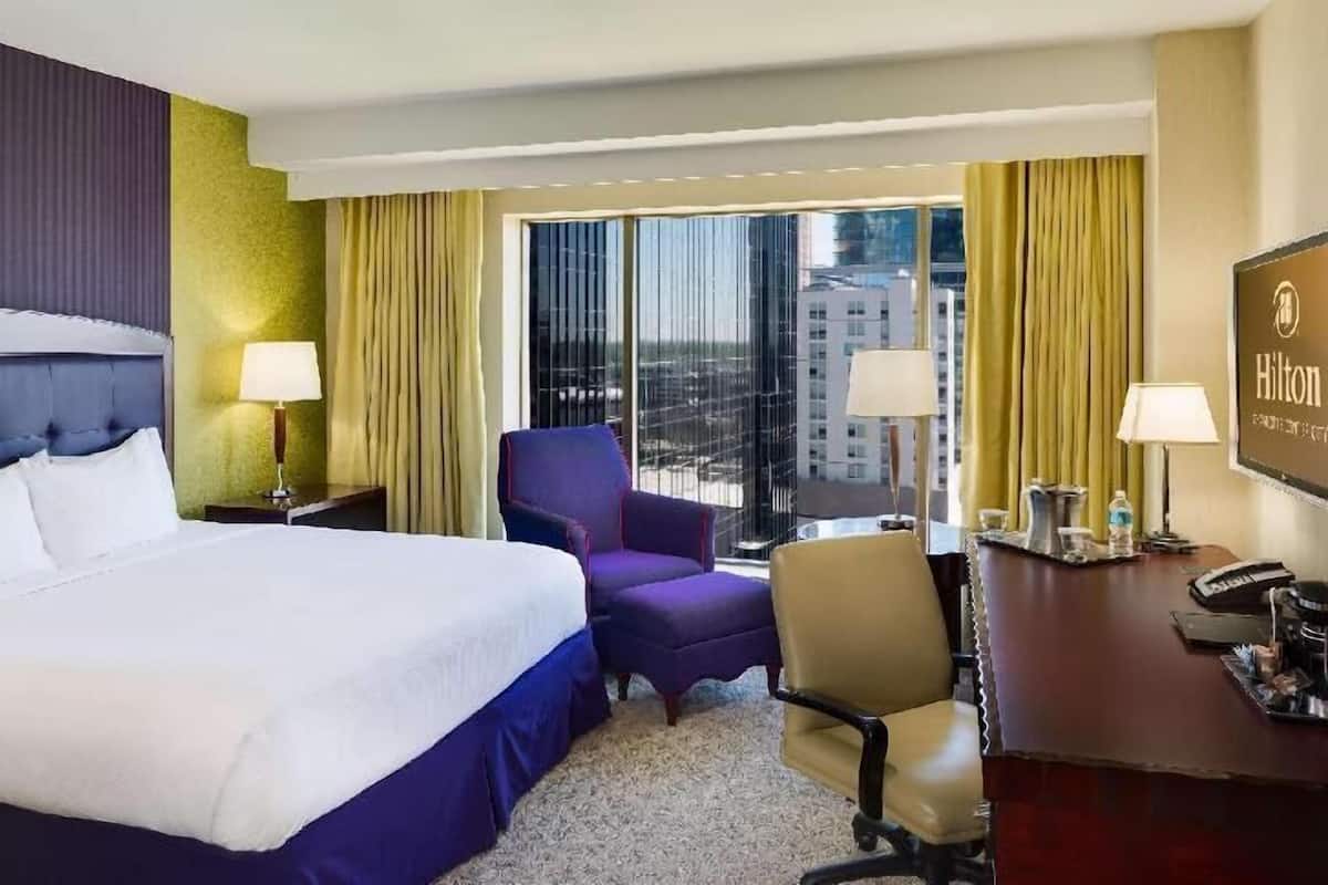 Premium bedding, pillowtop beds, in-room safe, desk