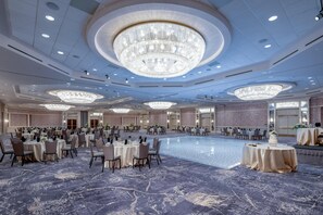 Ballroom - Hilton Charlotte Uptown (Charlotte)