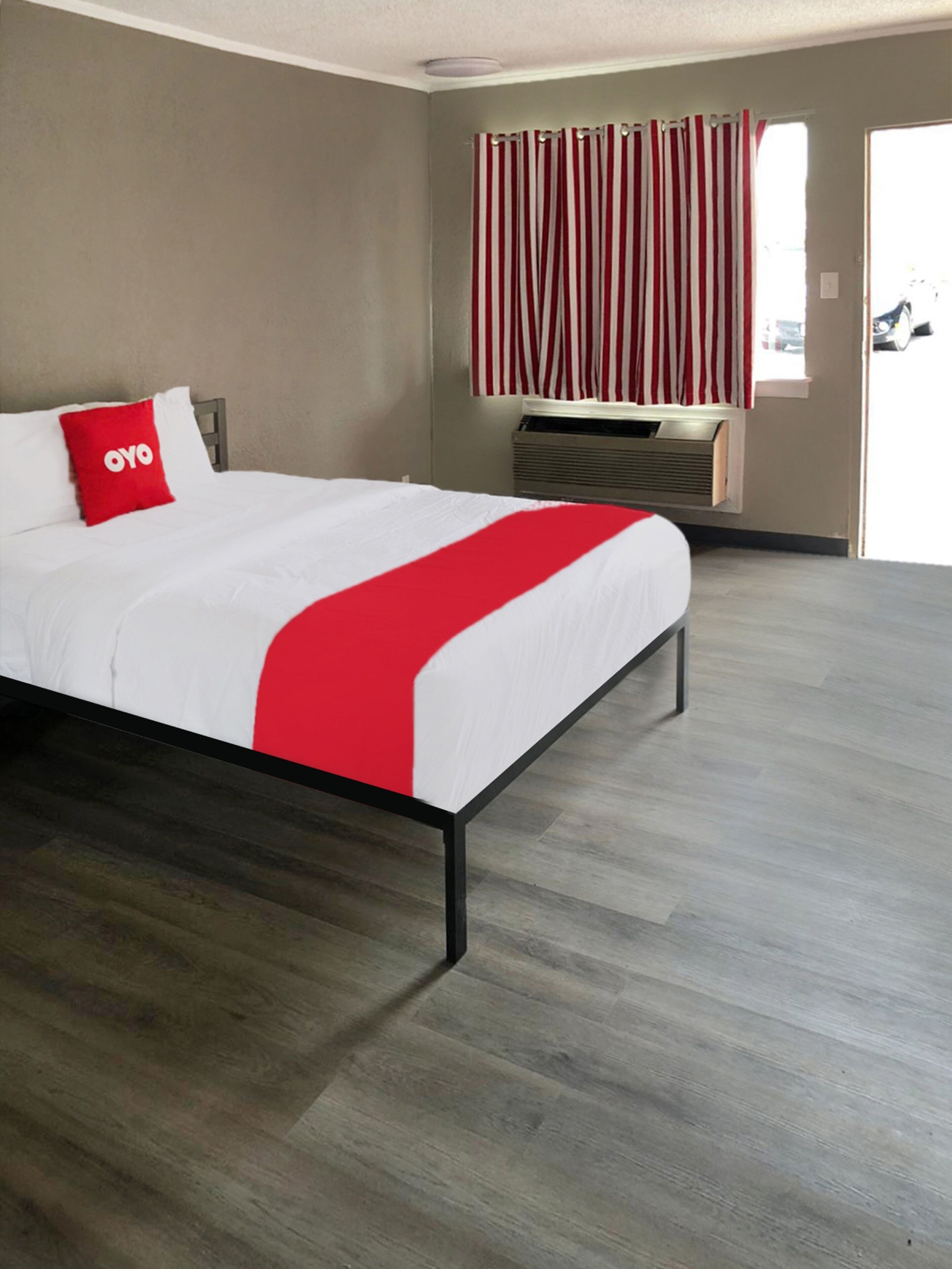 Room, 1 Queen Bed | Bed sheets