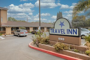 Exterior - Travel Inn (Sunnyvale)