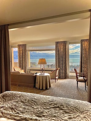 Suite, vue lac | Vue de la chambre