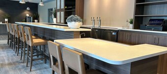 ベストウェスタン プレミア ロックビル  ホテル & スイーツ