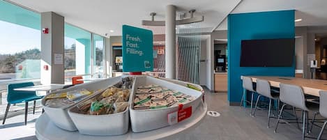 Petit déjeuner continental compris tous les jours