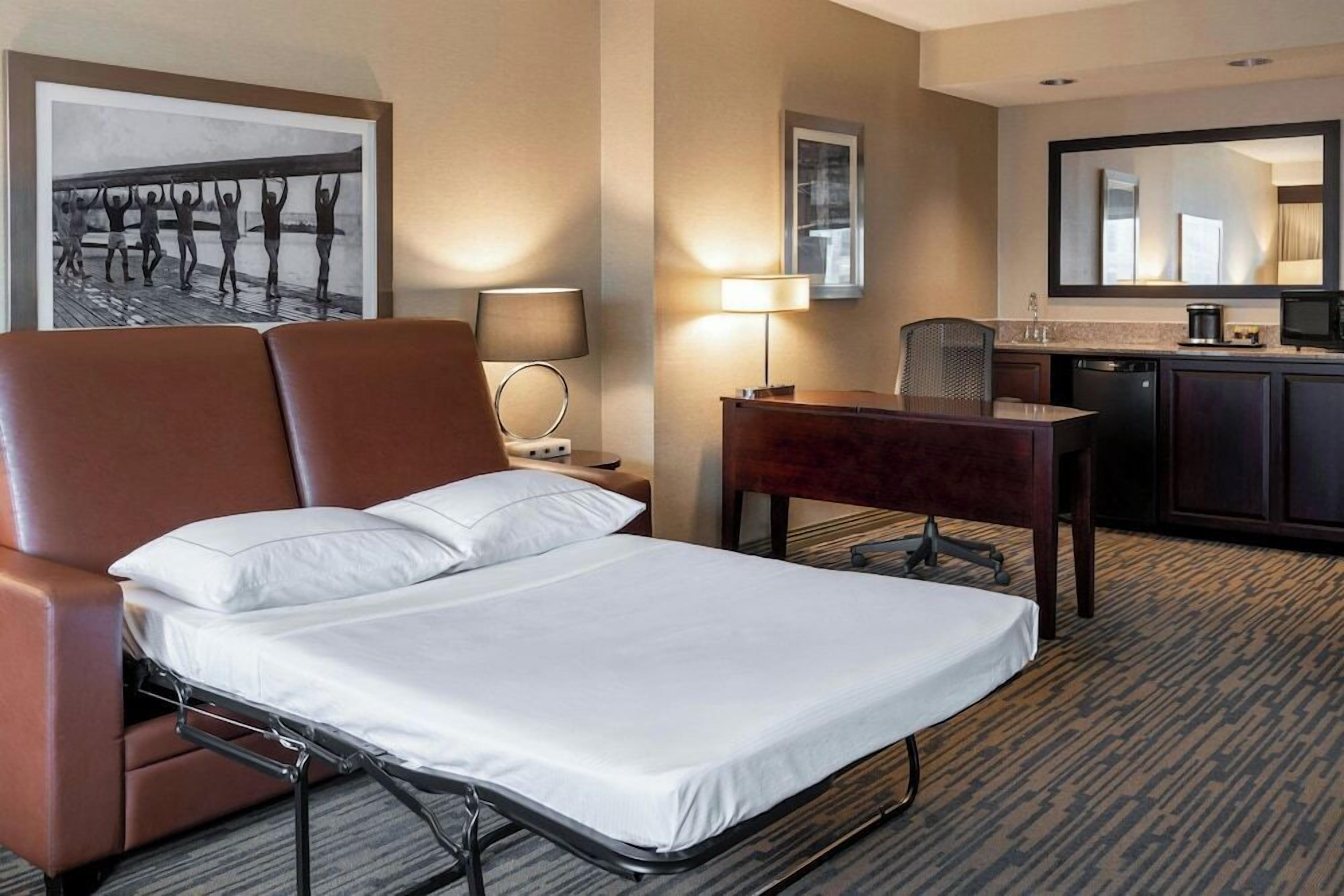 1 bedroom, premium bedding, down comforters, pillowtop beds