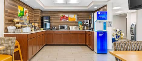 Free daily continental breakfast