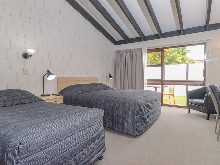 Standard Studio, Multiple Beds, Non Smoking (Studio, beverage making) | Premium bedding, individually decorated, iron/ironing board, travel crib