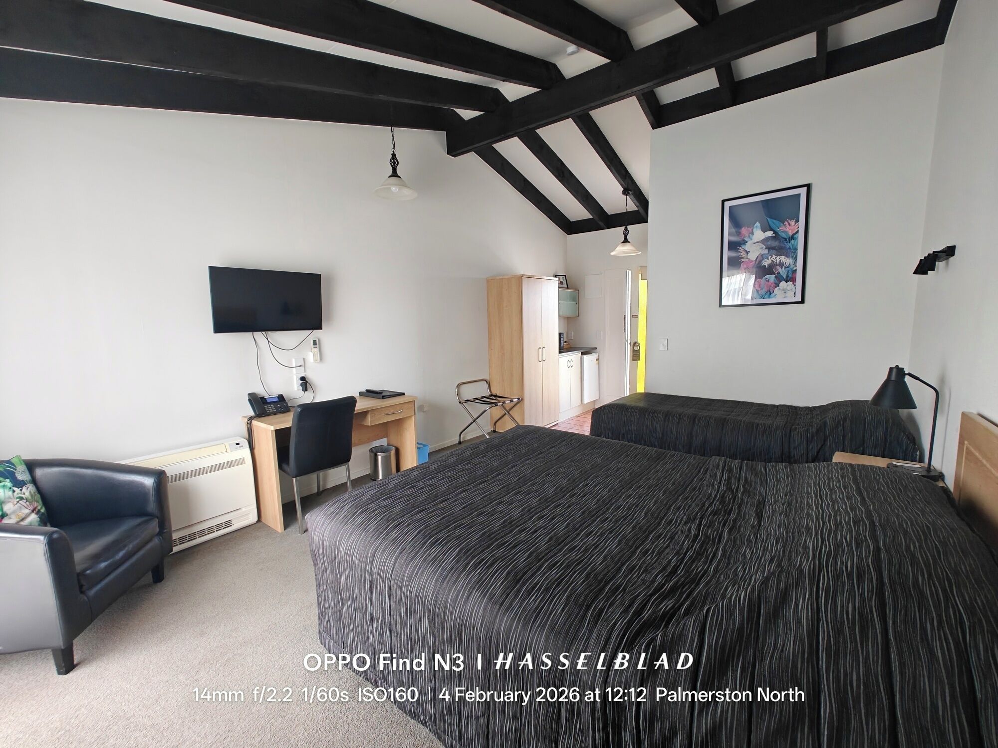 Standard Studio, Multiple Beds, Non Smoking (Studio, beverage making)