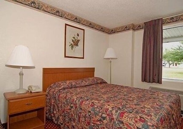 Blackout drapes, iron/ironing board, rollaway beds, free WiFi