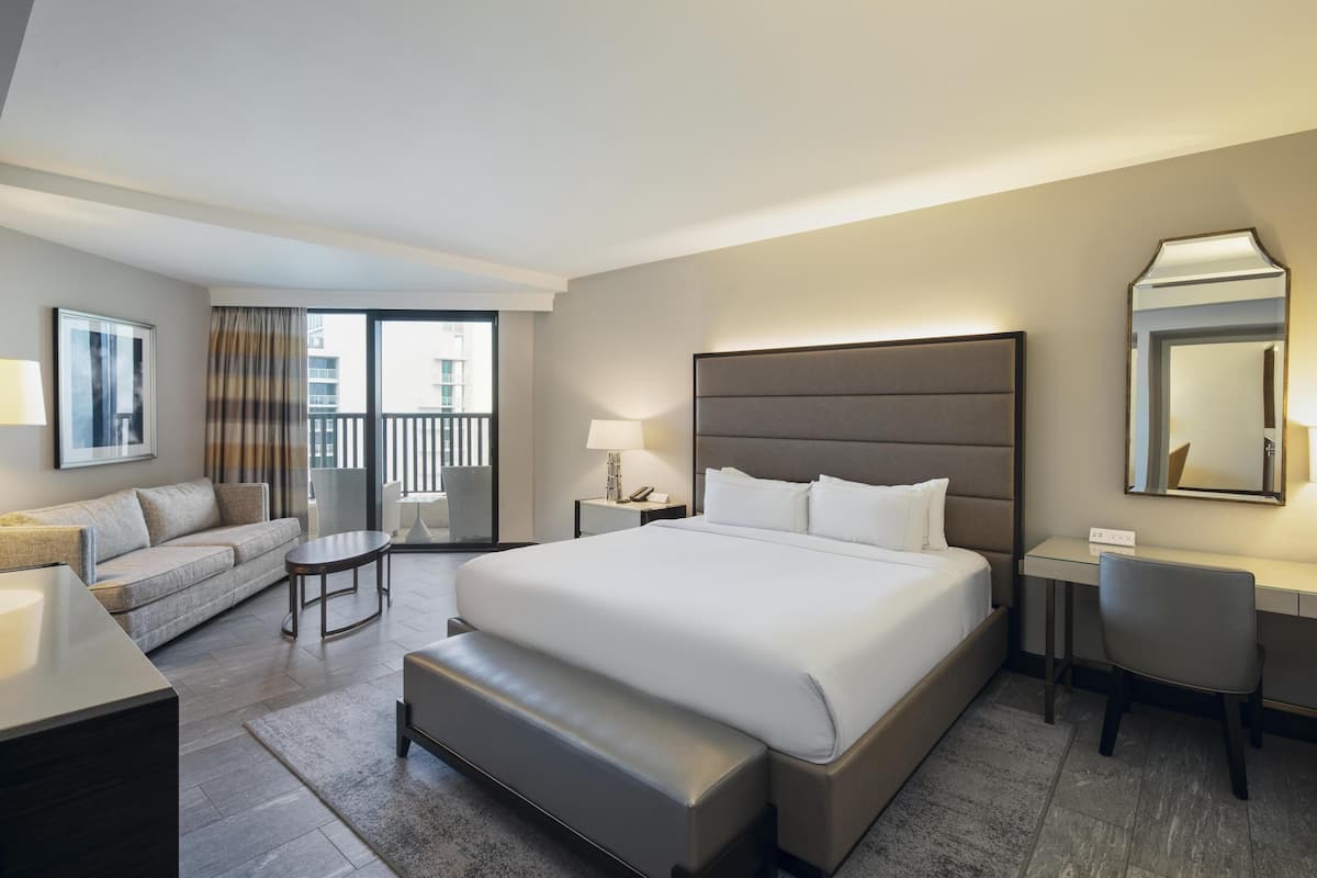 1 bedroom, premium bedding, pillow-top beds, in-room safe