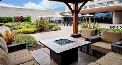 DoubleTree by Hilton Hotel Pleasanton at the Club