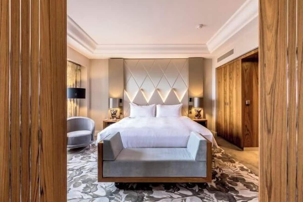 Ropa de cama hipoalergénica y minibar