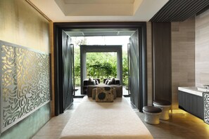 Couples treatment room(s), hot tub, steam room, body treatments - The Westin Resort Nusa Dua, Bali (Nusa Dua)