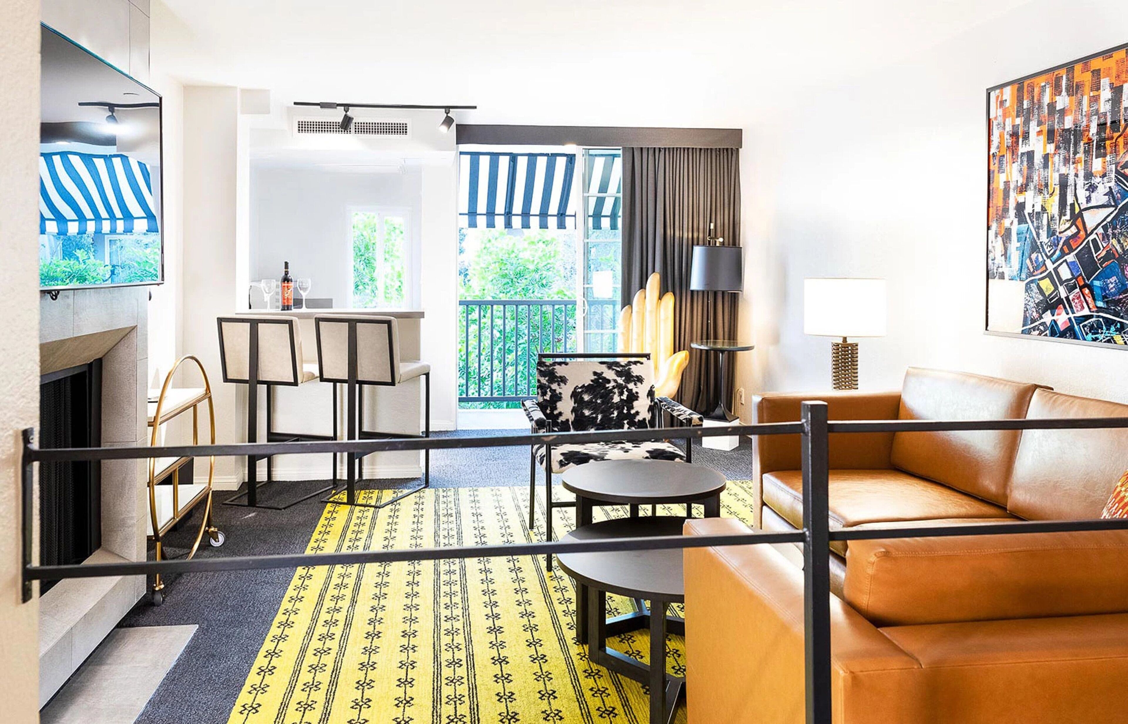 premier suite, 1 king bed, balcony | 1 bedroom, egyptian cotton sheets, premium bedding, pillow-top beds