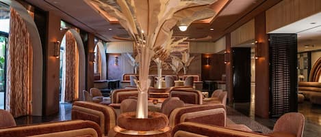 Cocktail bar