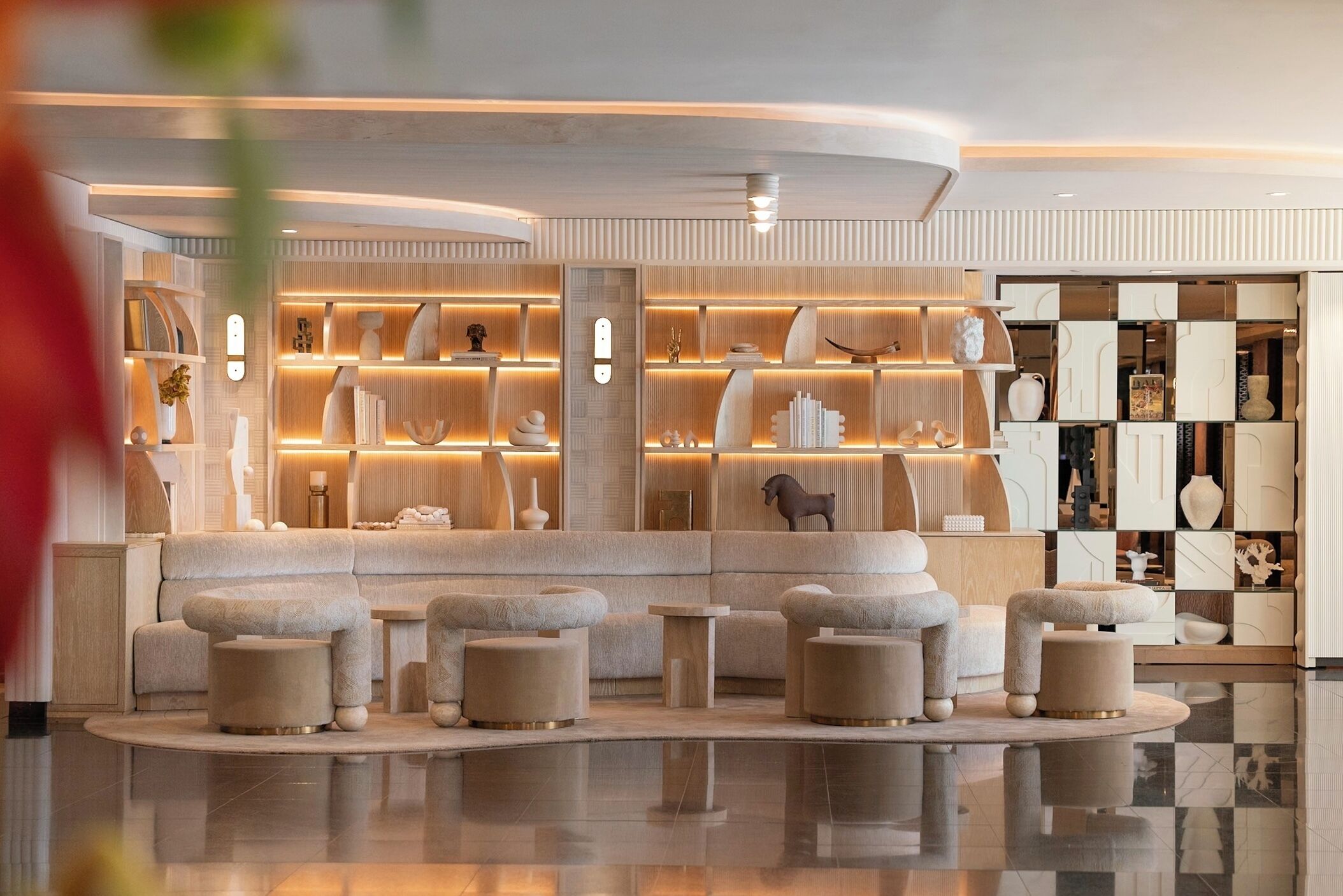 로비 좌석 공간