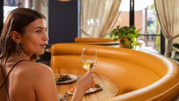 Breakfast, lunch, dinner served; French cuisine