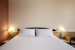 Standardzimmer, 1 Doppelbett | Schreibtisch, schallisolierte Zimmer, kostenloses WLAN, Bettwäsche